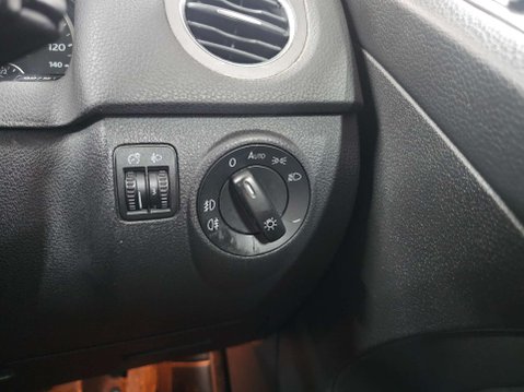 Volkswagen Tiguan 2.0 Tiguan Sport TDI 4Motion 140 Auto 4WD 5dr 29