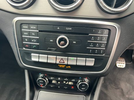 Mercedes-Benz CLA Class CLA 180 1.6 AMG LINE EDITION 4 Dr COUPE 13