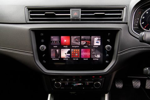 SEAT Arona TSI XCELLENCE LUX 21