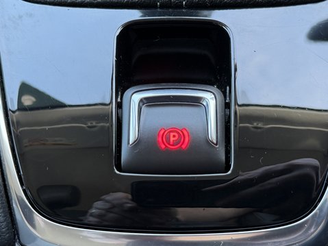 Vauxhall Grandland 1.2 Turbo SRi 5dr 29