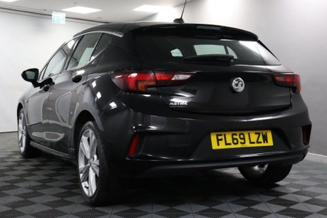 Vauxhall Astra SRI VX-LINE NAV S/S 29
