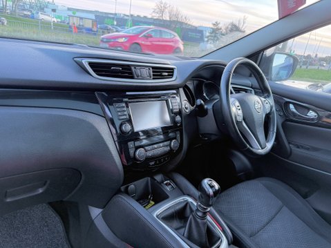 Nissan Qashqai 1.2 N-TEC PLUS DIG-T 8