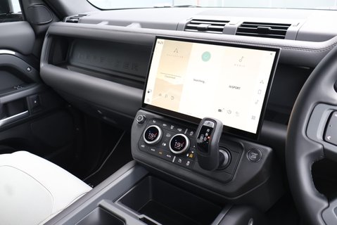 Land Rover Defender 110 2026 HARD TOP X-DYNAMIC HSE styled by SEEKER  with SVR SEAT CONVERSION 20