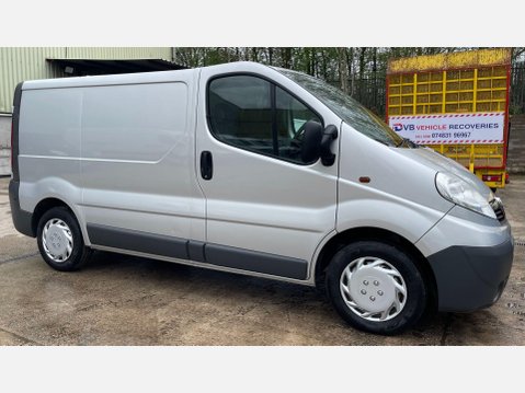 Vauxhall Vivaro 2.0 2700 CDTi FWD L1 4dr 6