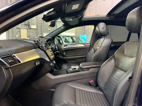 Mercedes-Benz GLE 3.0 GLE 350 AMG Night Edition Premium+ D 4Matic Auto 4WD 5dr 33