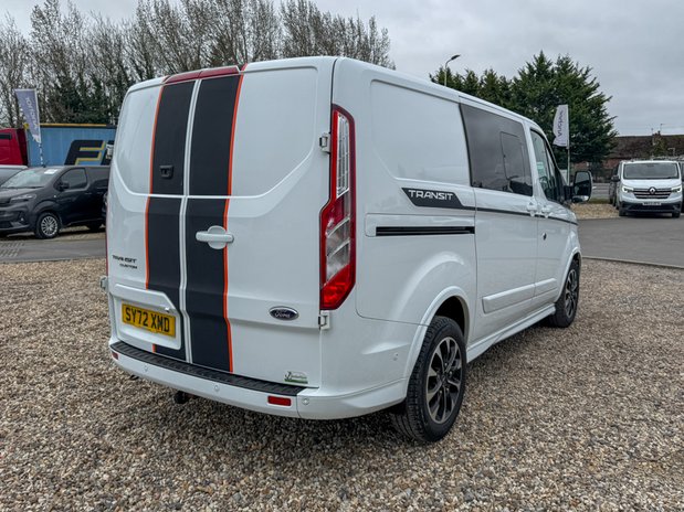 Ford Transit Custom Crew Cab AUTO SWB L1H1 Sport 320 Air Con SELECT 7