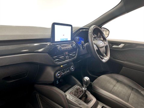 Ford Kuga 2.0 EcoBlue MHEV ST-Line X SUV 5dr Diesel Manual Euro 6 (s/s) (150 ps) Sat 15