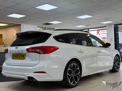 Ford Focus 1.5T EcoBoost ST-Line X Euro 6 (s/s) 5dr 37