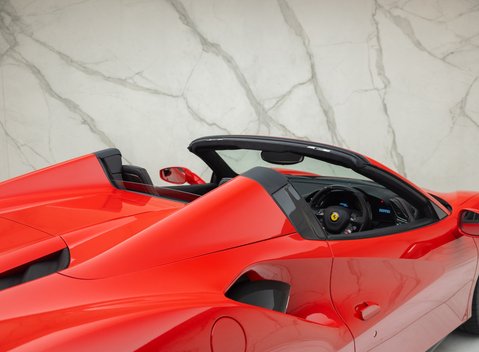 Ferrari 488 SPIDER 54