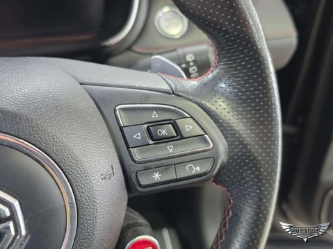 MG HS 1.5 T-GDI Exclusive DCT Euro 6 (s/s) 5dr 63