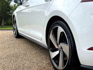 Volkswagen Golf GTI PERFORMANCE TSI DSG 22