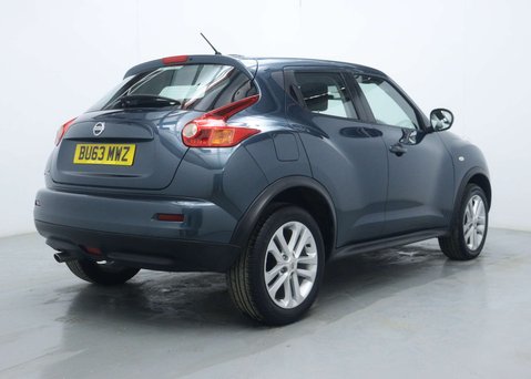 Nissan Juke 1.6 Acenta SUV 5dr Petrol Manual Euro 5 (s/s) (117 ps) 12