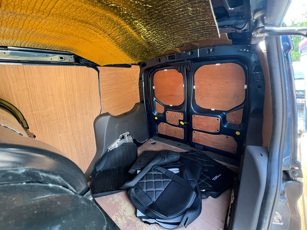 Ford Transit Connect AUTO (SOLD) SWB L1H1 Low Roof Limited Air Con Alloys Sensors Cam EURO 6 NO 12