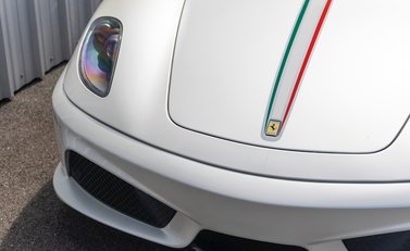 Ferrari 430 Scuderia Spider 16M 27