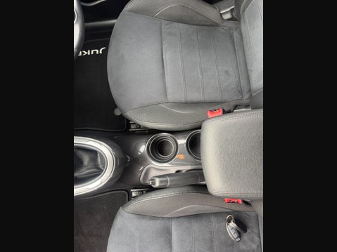 Nissan Juke 1.5 dCi N-Connecta SUV 5dr Diesel Manual Euro 6 (s/s) (110 ps) 29