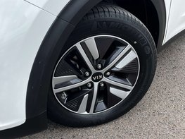 Kia Niro 1.6 Niro 2 HEV Semi-Auto 5dr 3