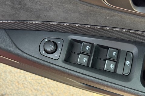 SEAT Leon TSI CUPRA 4DRIVE DSG ESTATE -BUCKET SEATS -CAMERA- SOUND -ACC -REVO STAGE 1 36
