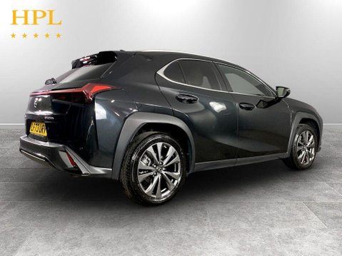 Lexus Ux 2.0 250h F Sport Design SUV 5dr Petrol Hybrid E-CVT Euro 6 (s/s) (184 ps) F 7