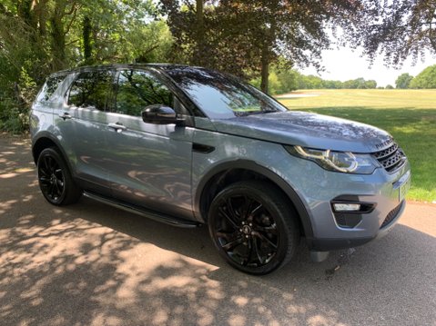 Land Rover Discovery Sport TD4 HSE BLACK 2