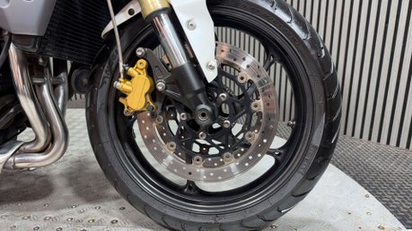 Triumph Street Triple 2013 ONLY 19K, QUICKSHIFTER, ARROW PIPE, NEW MOT 30