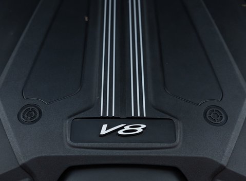 Bentley Bentayga V8 First Edition 42