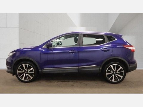 Nissan Qashqai 1.2 DIG-T Tekna 2WD Euro 6 (s/s) 5dr 2