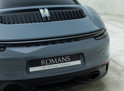 Porsche 911 Targa 4 GTS (992) 32