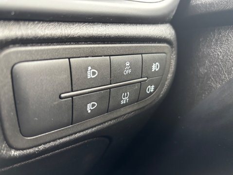 Fiat Tipo CROSS 28