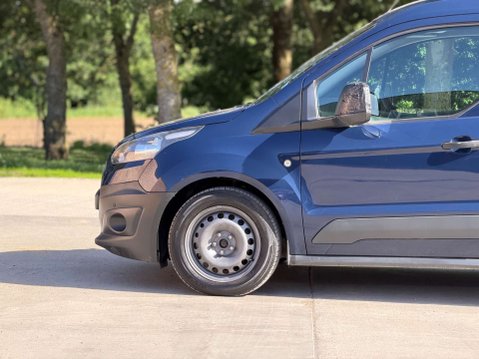 Ford Transit Connect 1.6 Transit Connect 210 E-Tech 11