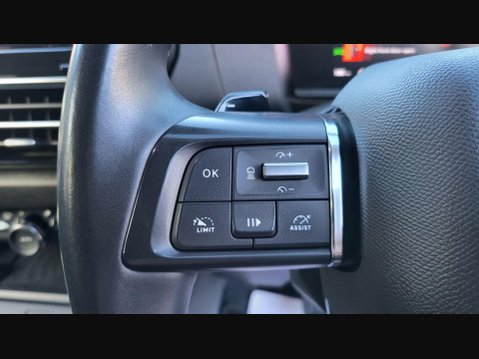 Citroen C4 PURETECH SHINE PLUS S/S EAT8 23