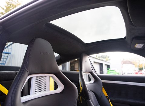 Porsche 911 (991.2) Carrera 4 GTS 14