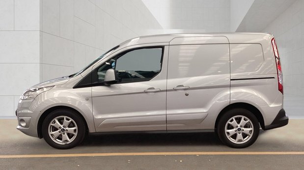 Ford Transit Connect SWB L1H1 Low Roof Limited 200 Air Con Alloys Sensors EURO 6 NO VAT 7