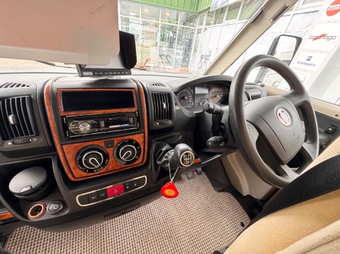 Burstner Aviano i727 36