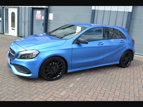 Mercedes-Benz A Class 2.1 A200d AMG Line (Premium) 7G-DCT Euro 6 (s/s) 5dr 12