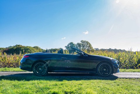 Mercedes-Benz Cle 2.0 CLE 300 Premier Edition MHEV 4MATIC Auto 4WD 2dr 3