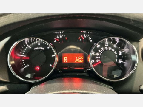 Peugeot 3008 1.6 e-HDi Active SUV 5dr Diesel EGC Euro 5 (s/s) (115 ps) 10
