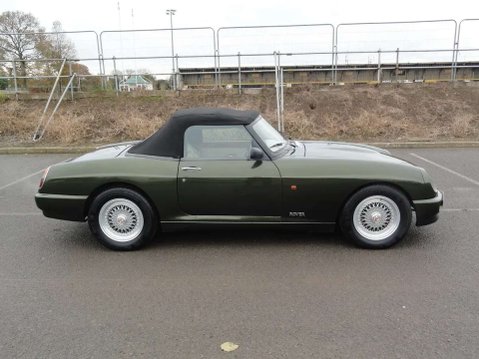 MG RV8 3.9 RV8 2dr 2