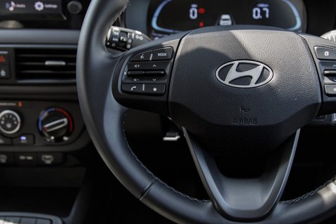 Hyundai i10 ADVANCE 16