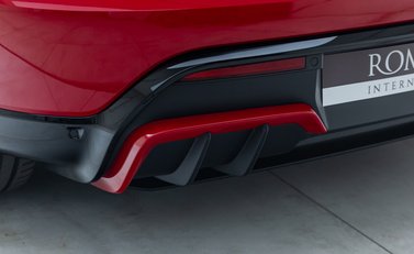 Porsche Macan GTS Electric 46