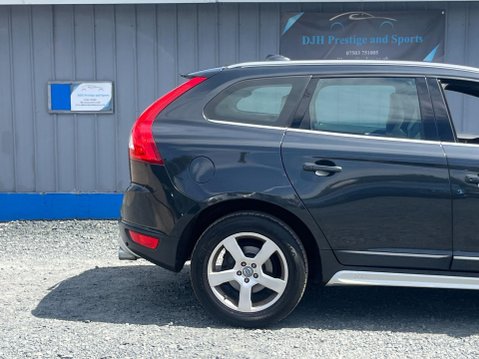 Volvo XC60 2.4 D5 R-Design Nav Geartronic AWD Euro 5 5dr 22