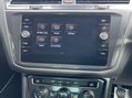 Volkswagen Tiguan 2.0 TDI SE Navigation Euro 6 (s/s) 5dr 21