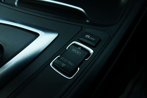 BMW 3 Series 2.0 320D Sport Auto 5dr 40