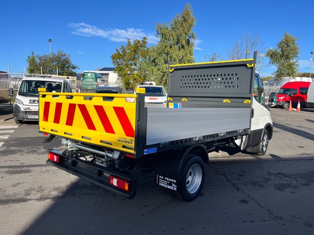 Iveco Daily Daily 35C14 2.3 Business Tipper 4
