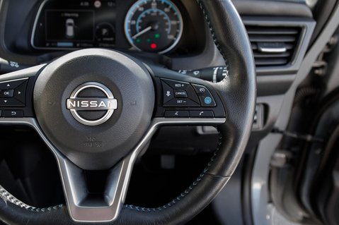 Nissan LEAF TEKNA 21