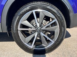 Nissan Qashqai 1.3 Qashqai Tekna DiG-T MHEV CVT 5dr 13