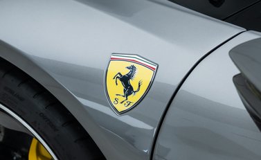 Ferrari SF90 Spider 34