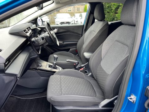 Ford Puma 1.0T EcoBoost MHEV Titanium Euro 6 (s/s) 5dr 31