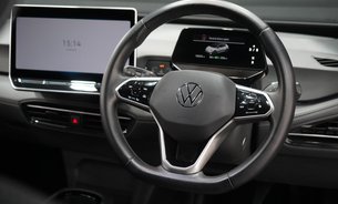 Volkswagen ID.3 PRO S MATCH 77kWh Range 350miles! 5 Seats iQLights Adaptive Cruise Rev Cam 18