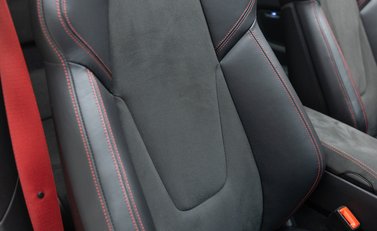 Porsche 911 Targa 4 GTS (992) 19