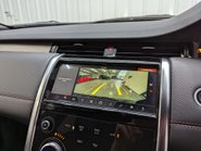 Land Rover Discovery Sport 2.0 Discovery Sport R-Dynamic SE D Auto 4WD 5dr 84